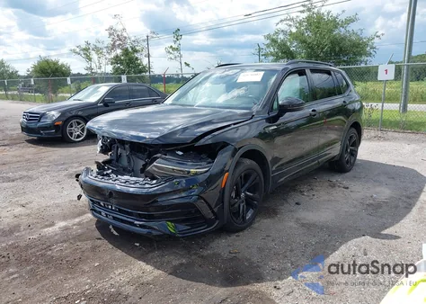 2024 Volkswagen Tiguan 2.0T Se R-Line Black из США, поврежденный, VIN 3VVCB7AX9RM199007